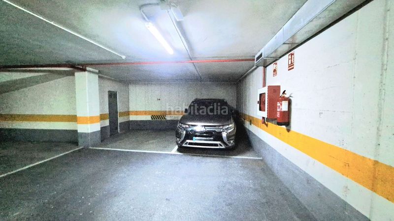 Foto 43b4c3a5-6e13-4c77-97a4-fdf95dd92e9b. Aparcament cotxe a San Pablo Zaragoza