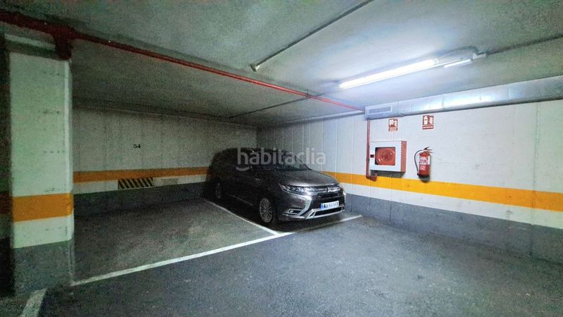 Foto d52c9224-962a-4b93-a0b7-a083eea08ad8. Aparcament cotxe a San Pablo Zaragoza