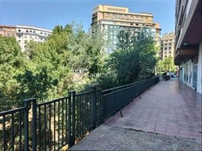 Foto 6cf38915-6472-4023-8ebd-5d60347f6074. Aparcament cotxe a Paseo Sagasta Zaragoza