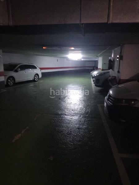 Foto ec07bb94-e30e-4f96-9bb1-b2e7fb688577. Parking coche en Paseo Sagasta Zaragoza