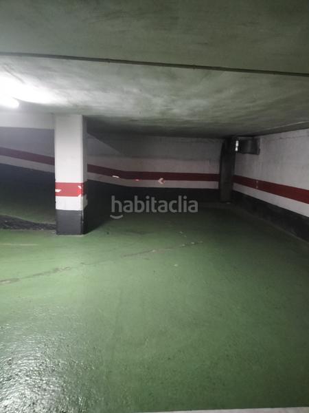 Foto 1f0f99a1-21fb-40a9-af3d-c5500709fcfd. Parking voiture dans Paseo Sagasta Zaragoza