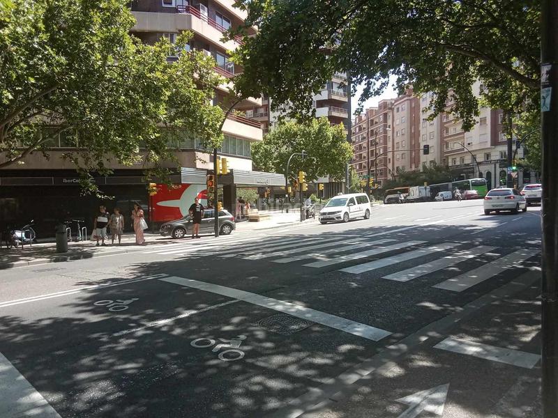 Foto 9921b914-2c9b-4ca0-97da-e916258dcc66. Parking coche en Ruiseñores Zaragoza