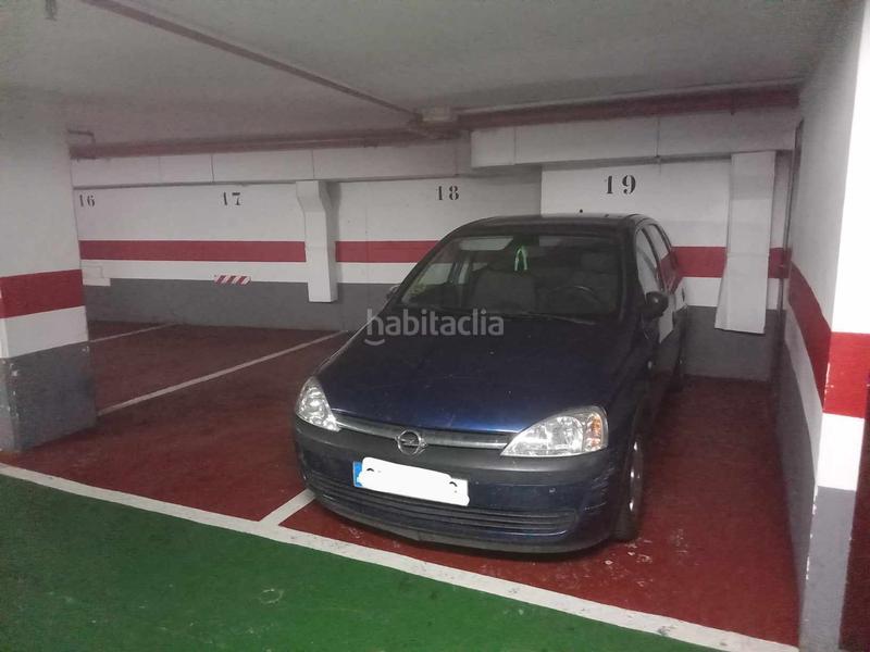 Foto fdd845a1-5322-4c2f-afea-4d6aeb4d5716. Parking coche en Ruiseñores Zaragoza