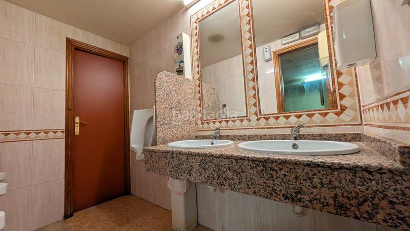 Foto fd261172-aec4-482a-b51f-7eb4e387ce91. Rent business premise in Las Delicias Zaragoza