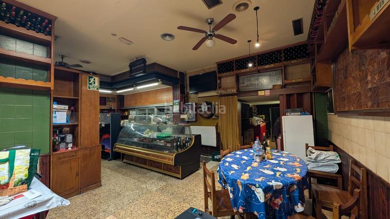 Foto 0b2aaab7-ba2a-4195-aba6-02fbfc0bd3f9. Alquiler local comercial en Las Delicias Zaragoza