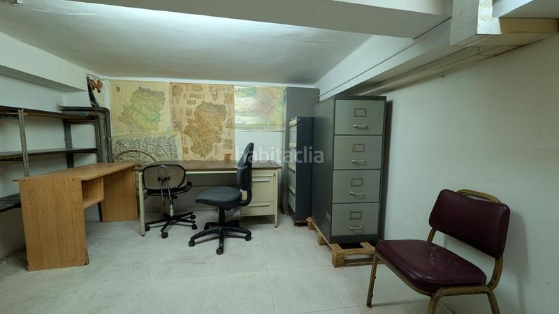 Foto 7d39cebb-e625-43d7-b80e-b4e8dbc39fe0. Alquiler local comercial en Las Delicias Zaragoza