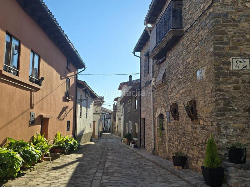 Foto 00244c98-d770-4b30-998e-75768dcf2ae7. Casa en Puente la Reina de Jaca