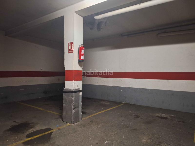 Foto 1adbb6c7-aa7b-46ef-a8ca-47fca332f4f7. Parking coche en Pinares de Venecia Zaragoza