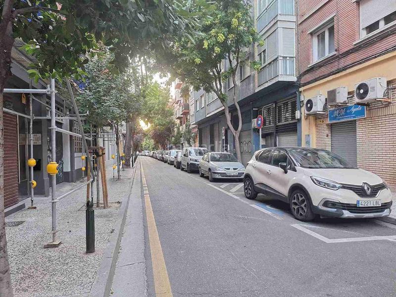 Foto 2b19020e-160d-4034-8c40-162d6b3fd1d8. Parking coche en Pinares de Venecia Zaragoza