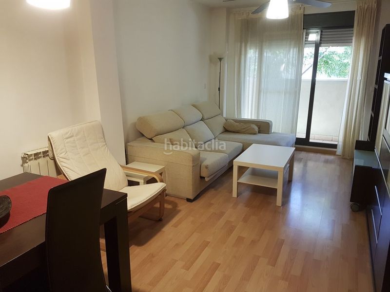 Foto 5c84bb88-cb9e-4a88-9a75-9bf48d3ad7c2. Rent flat with pool in Cuarte de Huerva