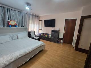 Etagenwohnung in Sabiñánigo Centro - Aurín