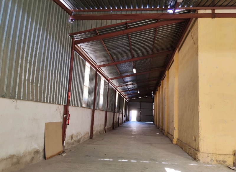 Foto c29a3389-a541-4be7-b306-e3d9d8cb1220. Nave industrial en Villanueva de Gállego