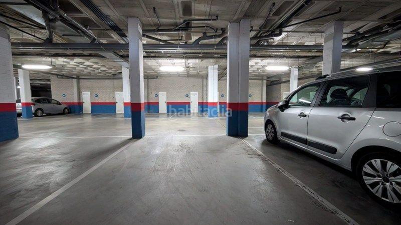 Foto a9b91660-5955-4f76-a6fc-5ab31b28a319. Autoparkplatz in La Granja Zaragoza