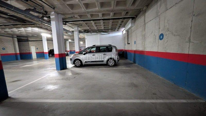 Foto b7161ba0-8e83-4f64-8df2-73f6437baae8. Autoparkplatz in La Granja Zaragoza