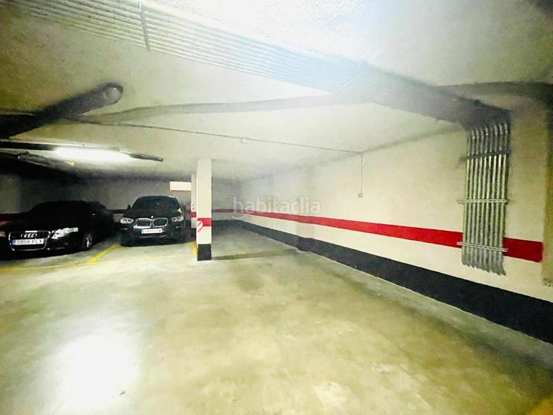 Foto 0028d20d-54ea-4959-9187-77841524d9df. Parking voiture dans Oliver Zaragoza