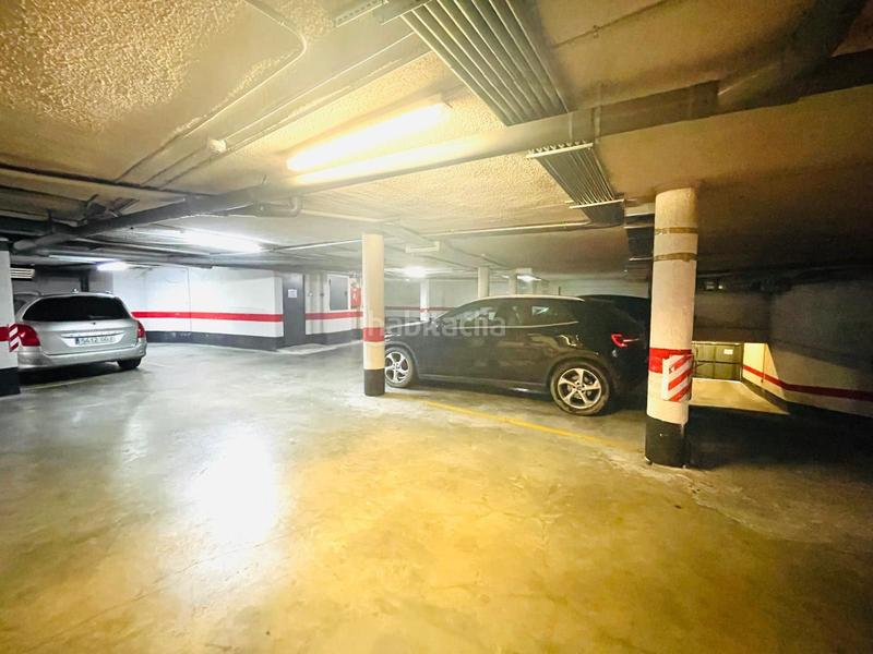 Foto 79eabe53-d956-4297-9a3f-e2c4ba876ffe. Parking voiture dans Oliver Zaragoza