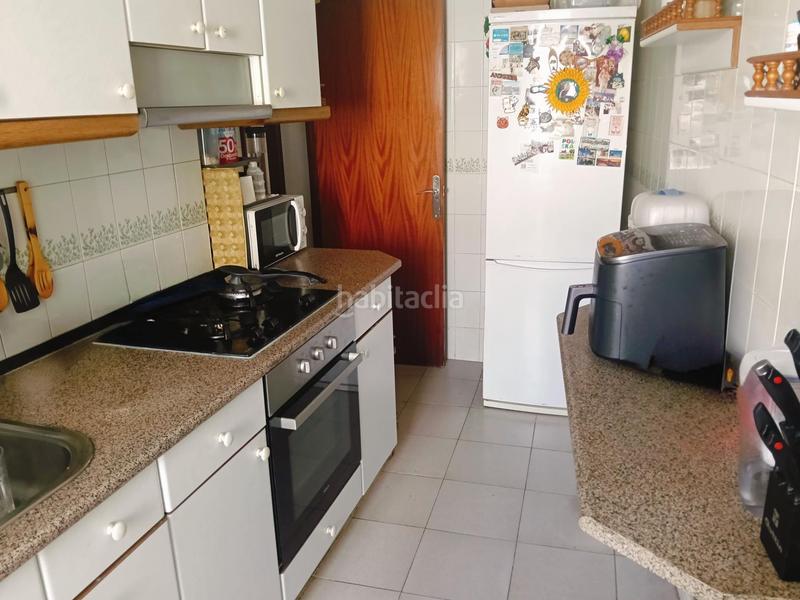 Foto 5e0d9822-0d63-4b04-9498-6944550993b9. Piso en Barrio del Ave Zaragoza