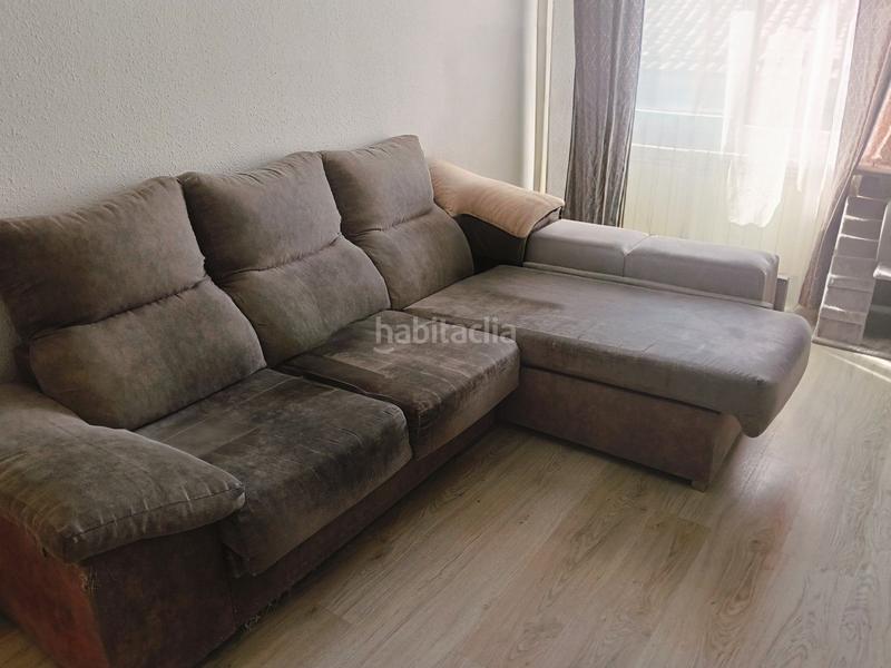 Foto b857044b-15b8-49b9-82d4-ee5a04d74548. Piso en Barrio del Ave Zaragoza
