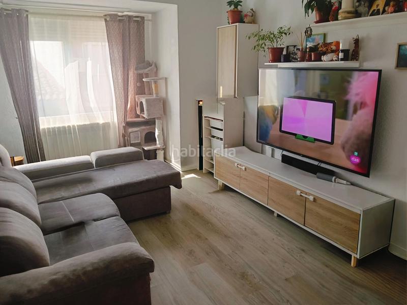 Foto c8c27f60-caf7-45a6-a856-34fd388cf926. Piso en Barrio del Ave Zaragoza