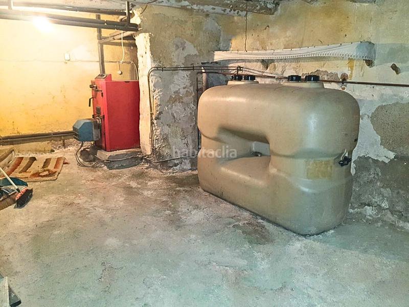 Foto 326b0a5d-0b58-437c-a46b-f9e2ab7609b2. Masia amb calefacció aparcament a Atea