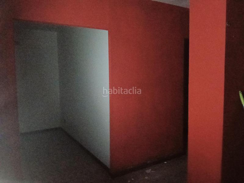 Foto bce7c9b5-f303-4195-955d-83cb460249b8. Location local commercial dans La Bozada - Parque Delicias Zaragoza