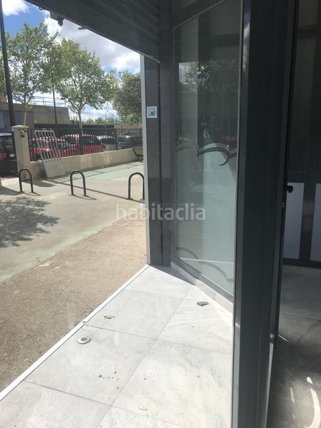 Foto 0622d740-5e1b-4bc7-98d8-550c5809a8e5. Local comercial a Oliver Zaragoza
