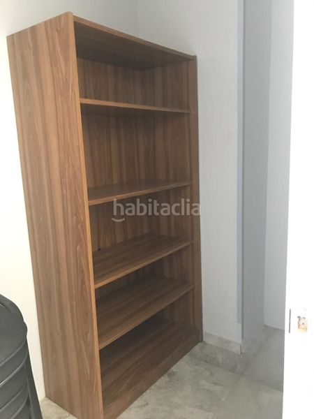 Foto ec4a63f1-ccf1-437a-8849-45e052a94813. Local comercial a Oliver Zaragoza