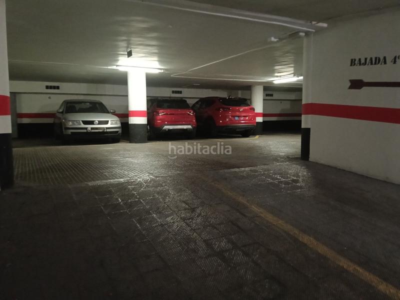 Foto 8bb55567-1a88-40fe-88e1-3880a04f14d5. Parking voiture dans Plaza de Toros Zaragoza