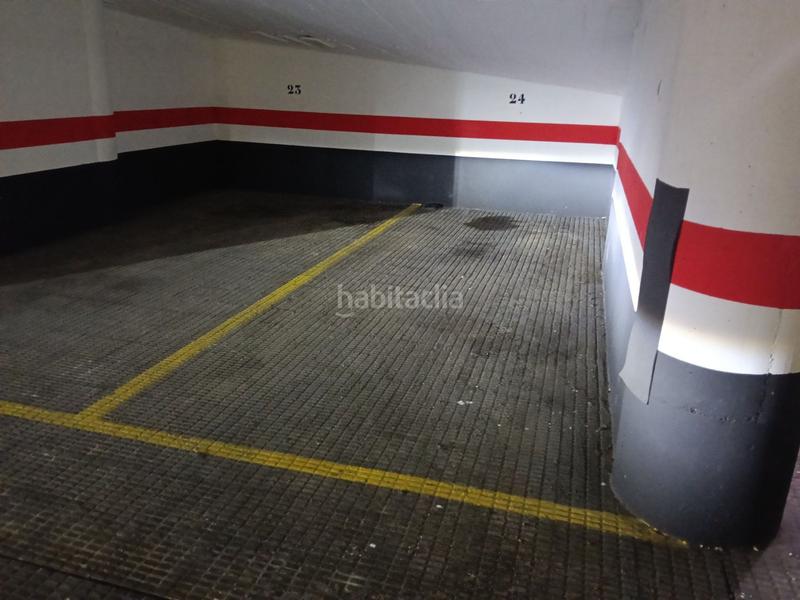 Foto 922433d4-abb0-4a1a-a262-6dcba77f7811. Parking voiture dans Plaza de Toros Zaragoza