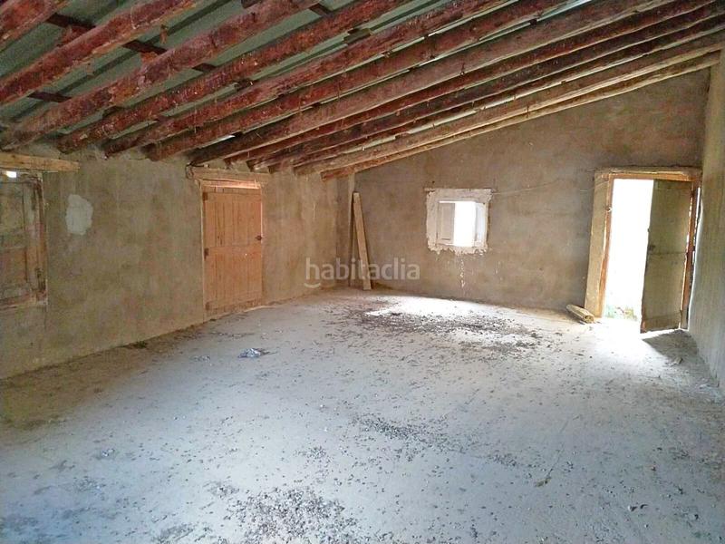 Foto d79a9696-ec1f-4c42-8f88-8ec6bc52dd60. Casale in Terrer