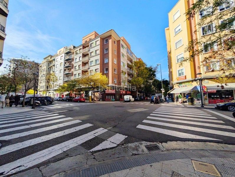 Foto 98e3f019-84f9-47fe-8dd6-e92b9b5b48ea. Miete etagenwohnung in Paseo Constitución - Las Damas Zaragoza