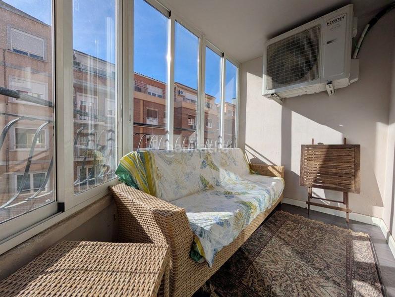 Foto 4b3618de-9c39-42c7-aac4-dc1551677406. Rent flat in Paseo Constitución - Las Damas Zaragoza