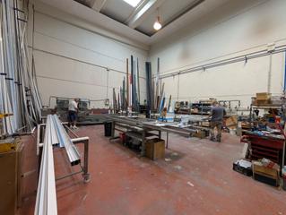 Capannone industriale in Guara