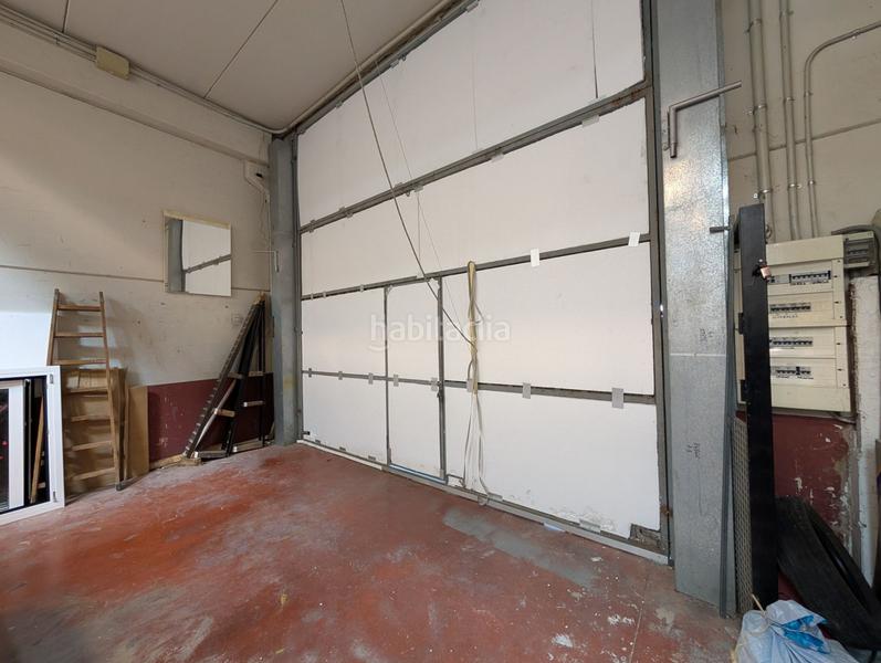 Foto 00e0e468-c0db-434c-adc7-abf8b6276f4e. Fabrikhalle in Cuarte de Huerva