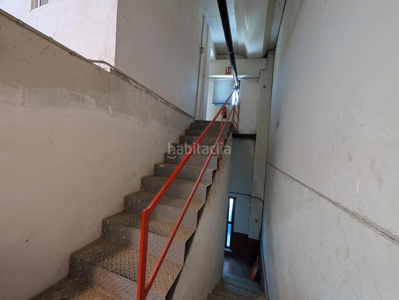 Foto 3a82105a-48b3-48ad-9677-73efef1f58a1. Fabrikhalle in Cuarte de Huerva