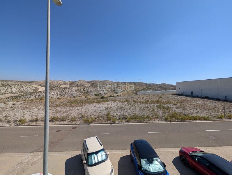 Foto 510abea6-8749-4a9b-829c-7ef004eb1a0e. Fabrikhalle in Cuarte de Huerva