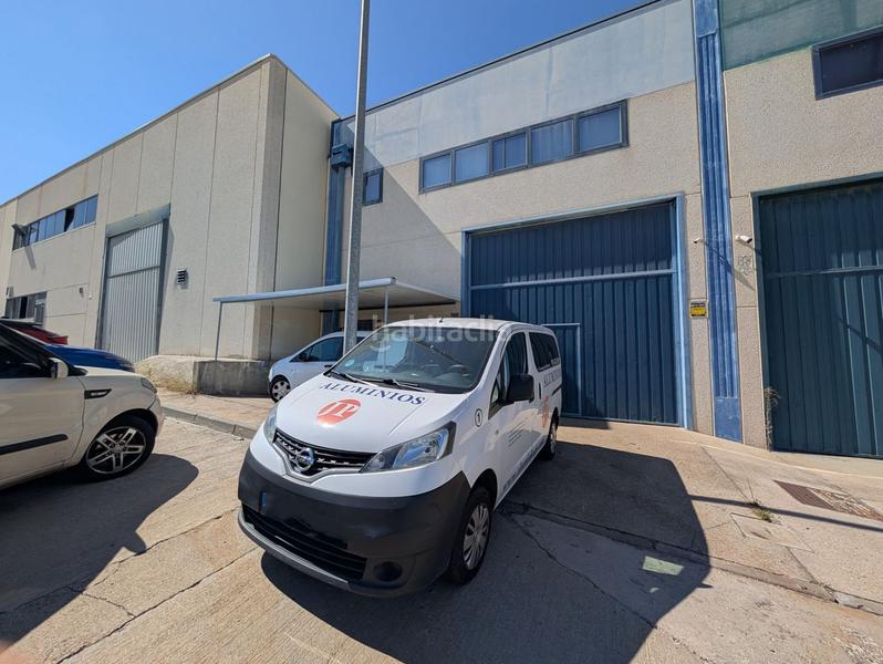 Foto 99b00757-63fa-4299-87db-87fa3d5905e6. Fabrikhalle in Cuarte de Huerva