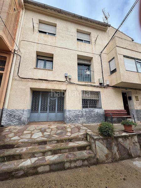 Foto 9301df50-8441-4ba5-af61-880e6b4a8732. Masia amb aparcament a Brea de Aragón