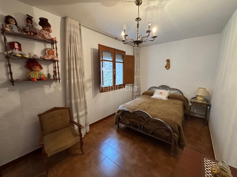 Foto ca9885e5-82be-4700-8124-bceabbd43844. Masia amb aparcament a Brea de Aragón