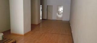 Locale commerciale in dato