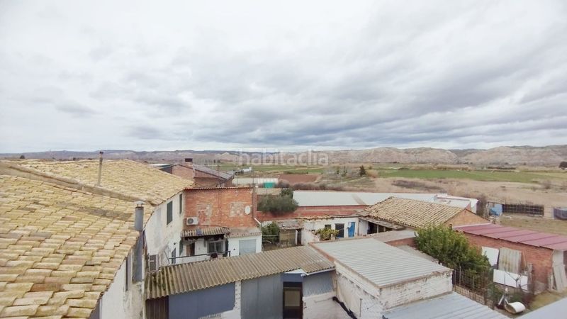 Foto 78df3f8f-0720-40b6-9ef2-98ea34e594a1. Casa adossada amb calefacció aparcament a Torres de Berrellén
