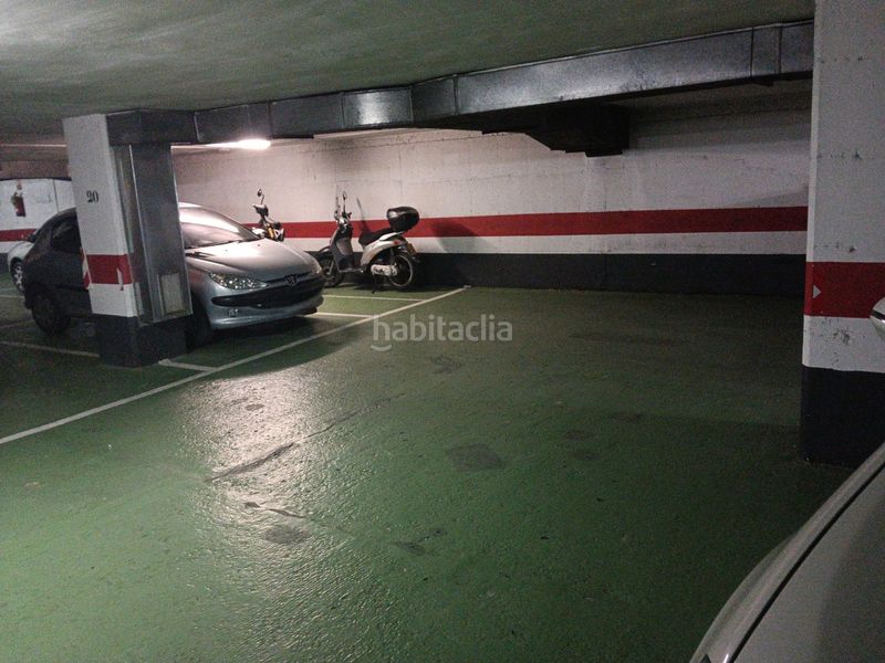 Foto 0fdaa3a7-c998-4dee-aed4-508360b8b7a0. Aparcament cotxe a Paseo Sagasta Zaragoza