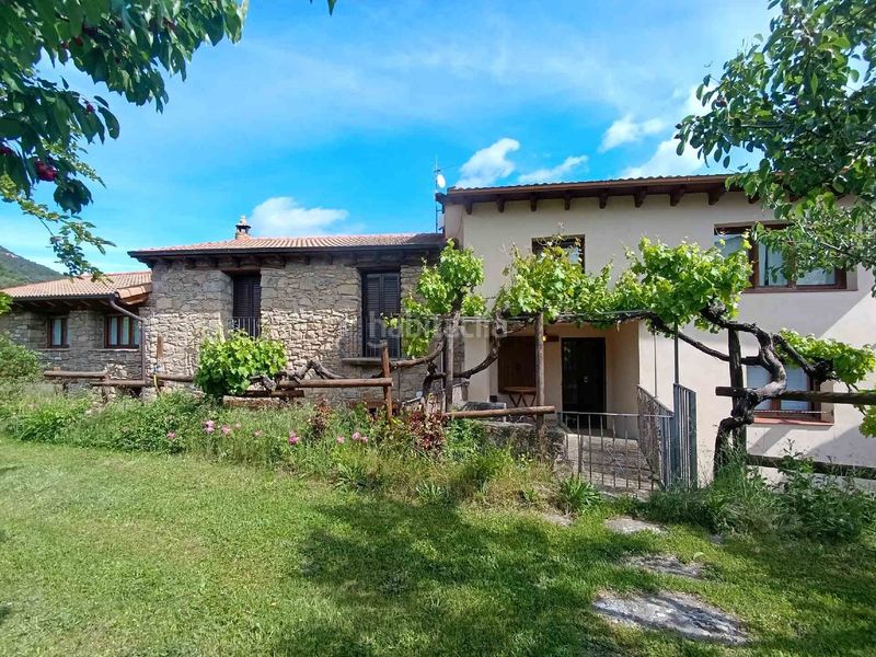 Foto 8a8cf46b-3189-40a1-aec3-6a946c7b1549. Casa en Graus