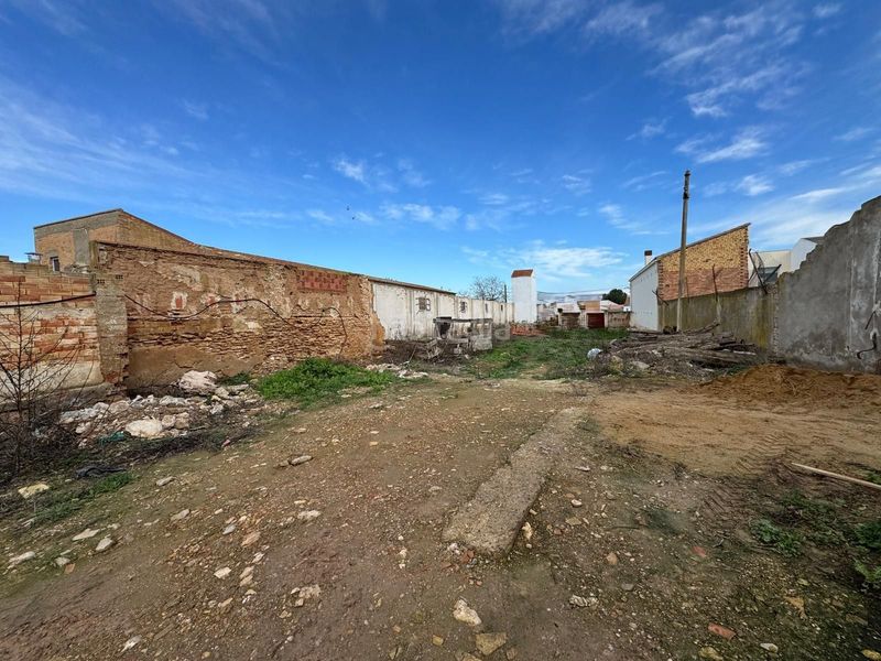 Foto 7629f5e1-5d2e-4252-86c4-0e73330d0abc. Terreny residencial a Pedrola