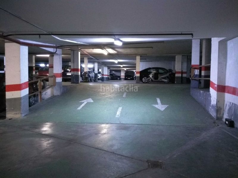 Foto cf0b3758-604b-4f04-ab62-ecf4eb1cfae3. Aparcament cotxe a Las Fuentes Zaragoza