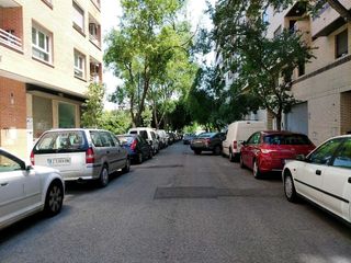 Parking voiture  Colegiata de bolea