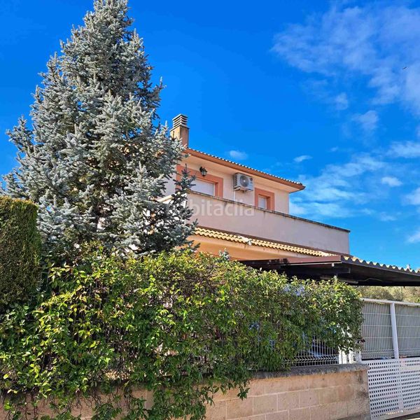 Foto 99064cb0-f6ce-4806-8820-3a15590e777f. Casa amb calefacció aparcament a Siétamo