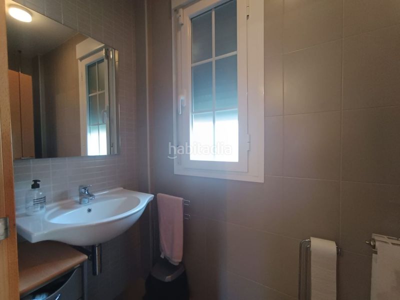 Foto d990aebe-dd0b-4d00-97a6-930ec0c9d9da. Casa amb calefacció aparcament a Siétamo
