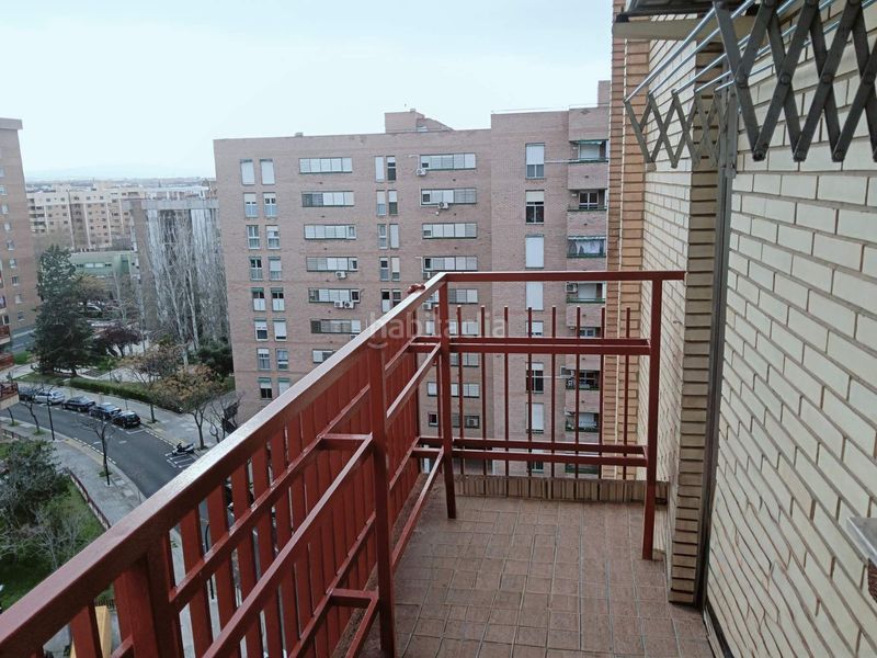 Foto affba38f-7d1b-4c1d-b1ee-1f332026efa9. Pis amb calefacció aparcament a Parque Palomar - Bombarda Zaragoza