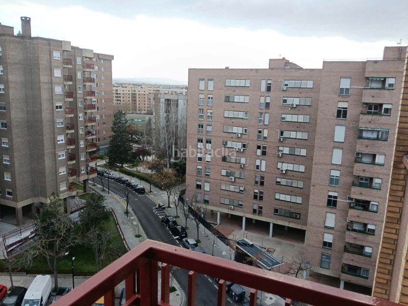 Foto d2e99c98-2101-435f-b096-f5008c92082d. Pis amb calefacció aparcament a Parque Palomar - Bombarda Zaragoza